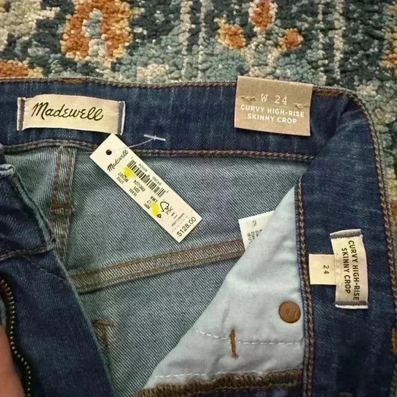 Madewell Curvy High Rise Sknny Crop SZ 24 - Picture 4 of 5